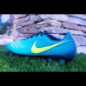 NIKE MAGISTA OPUS II AG PRO